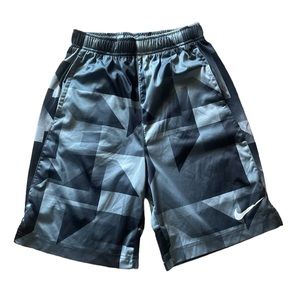 Nike geometrical print youth grey and black size XL